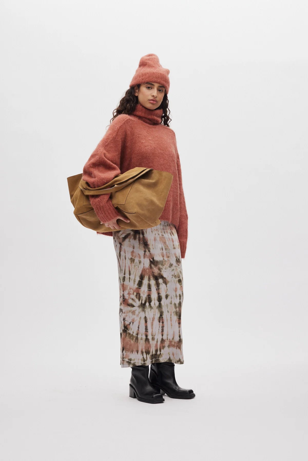Mabeka Funnel Neck Sweater