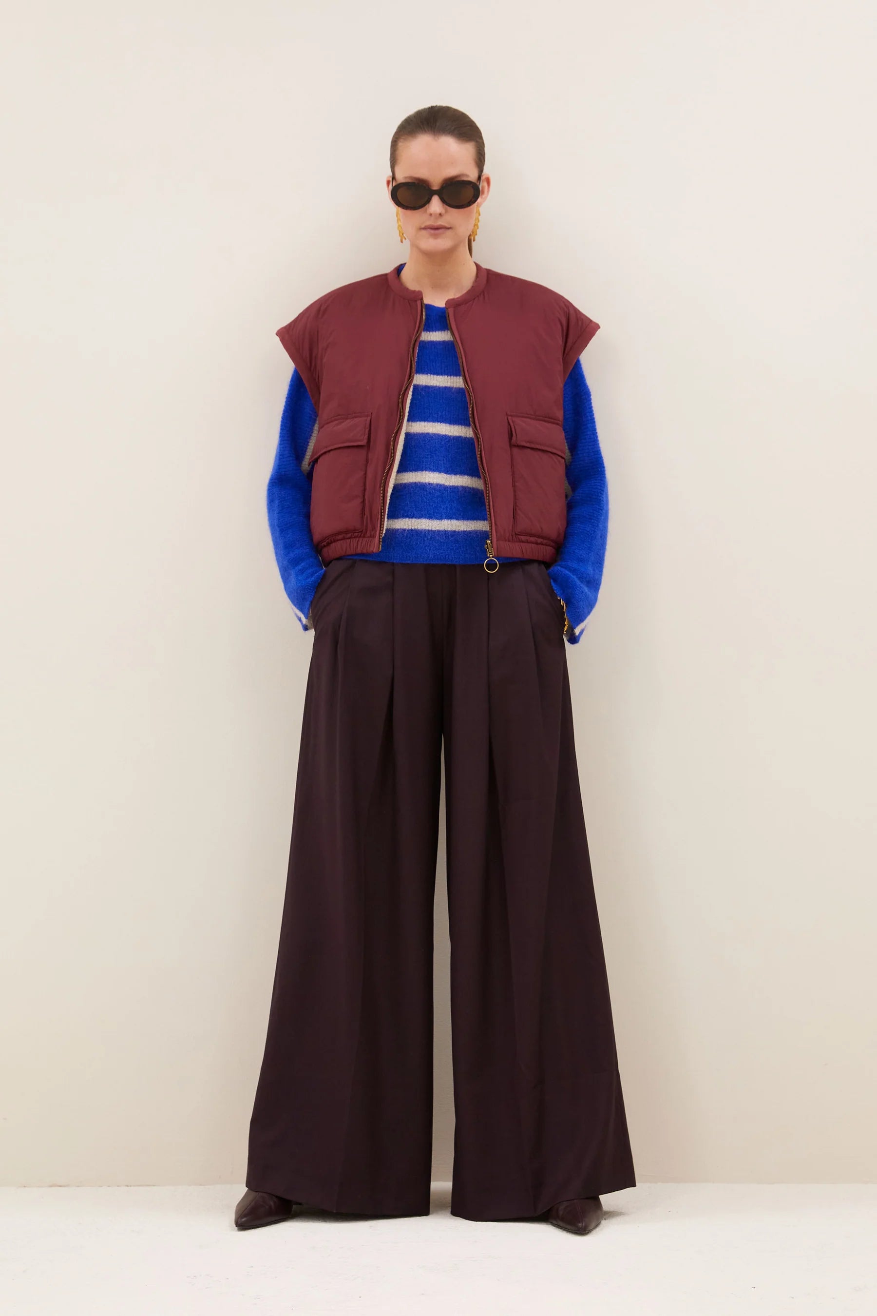 Gio Sleeveless Jacket - Wine