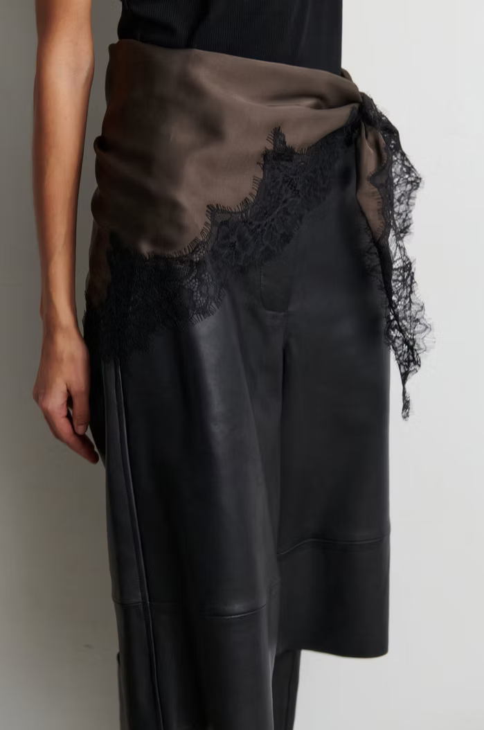 Second Female Lacia Hip Scarf