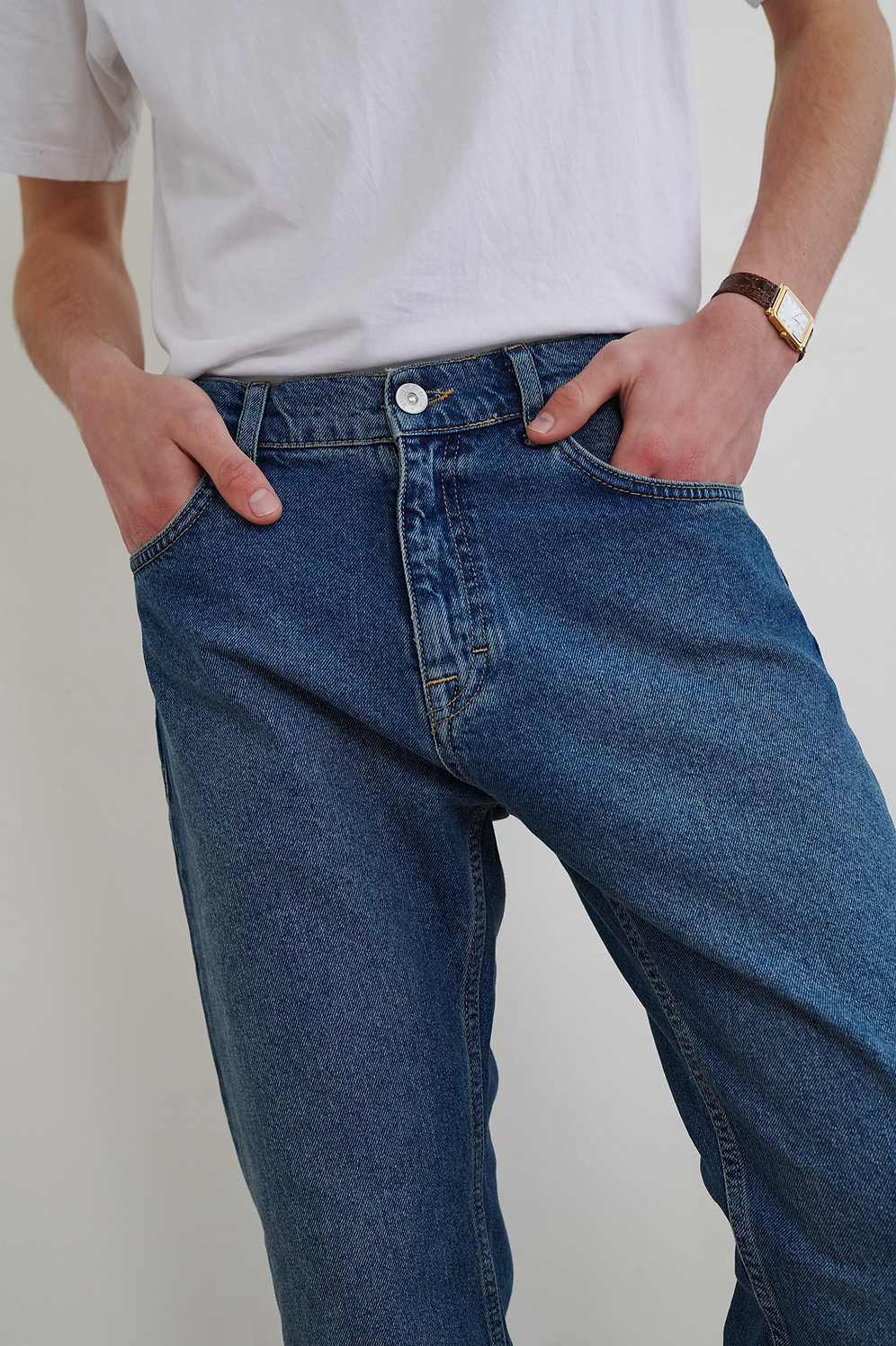 Walter Denim Mid Wash Dead Straight Jeans
