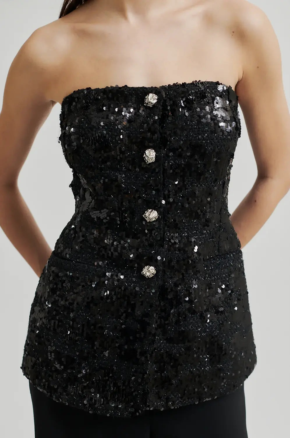 Second Female Flakes Top