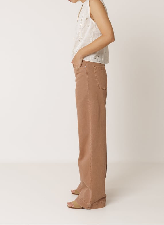 Indi & Cold Rose Asymmetric Jean