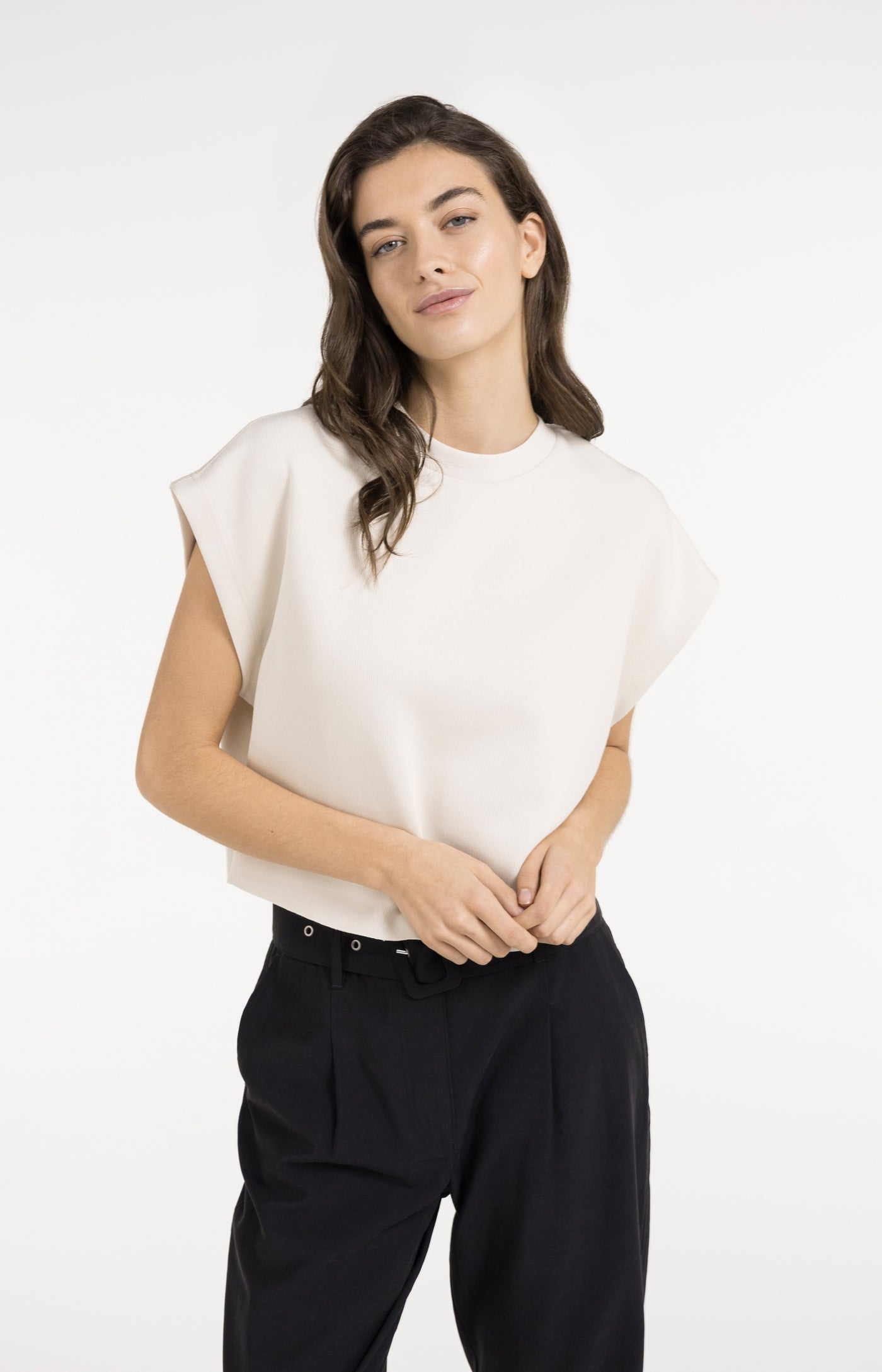Sleeveless Boxy Creme Sweatshirt