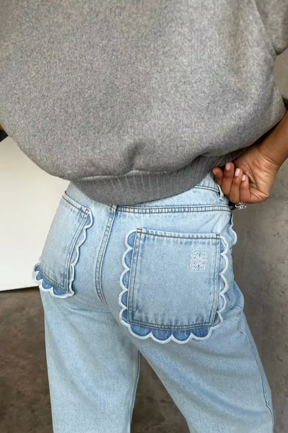 NFD Scallop Pocket Straight Leg Jeans