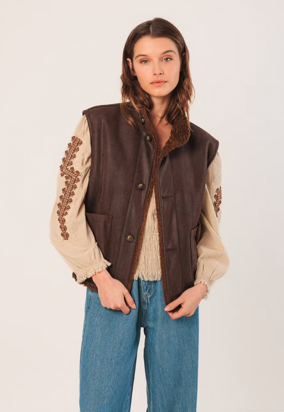 Indi & Cold Reversible Teddy Vest