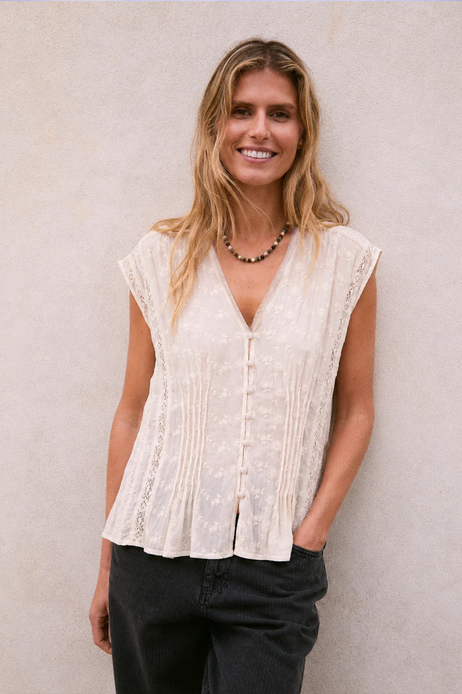 Embroidered Romantic Bordado Top Ecru