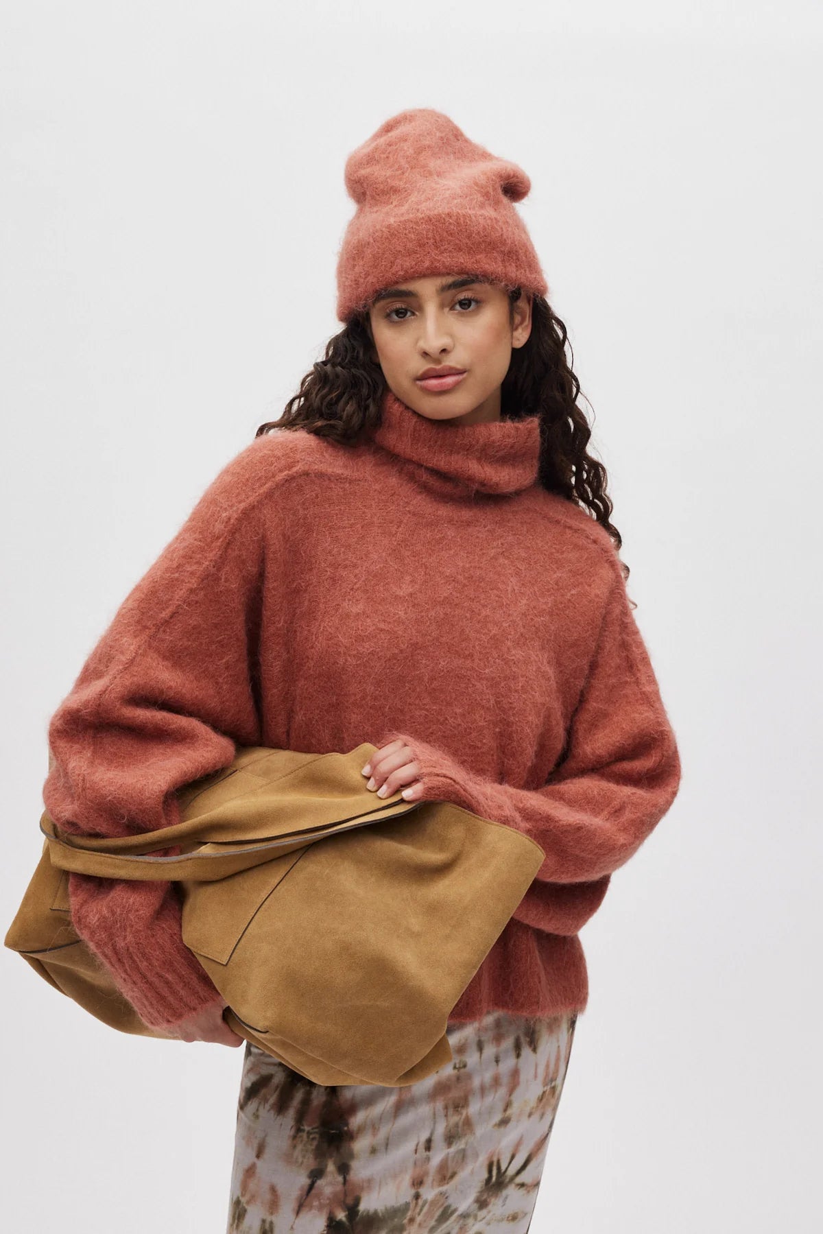 Mabeka Funnel Neck Sweater