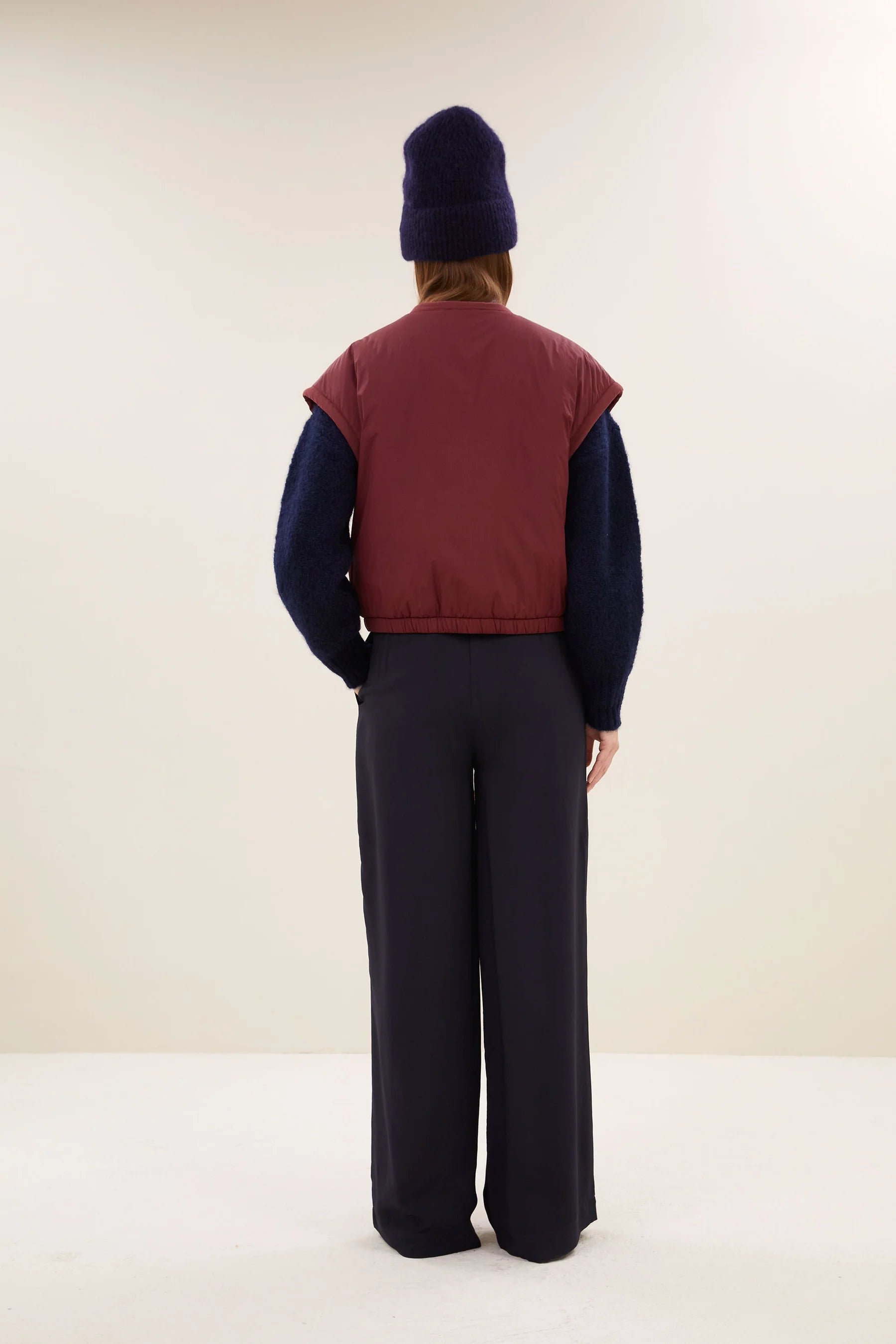 Gio Sleeveless Jacket - Wine