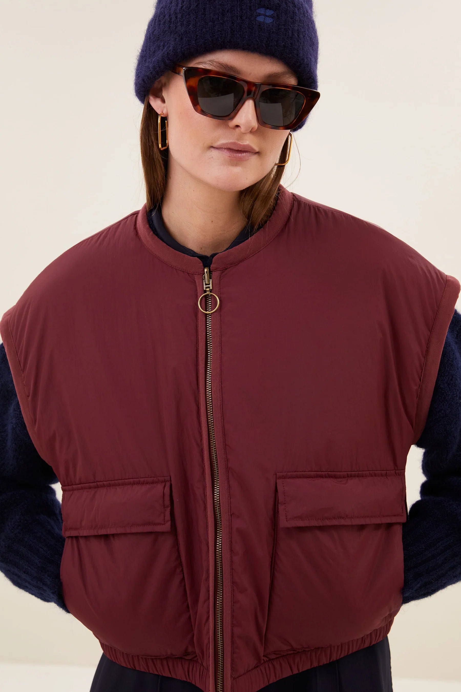 Gio Sleeveless Jacket - Wine
