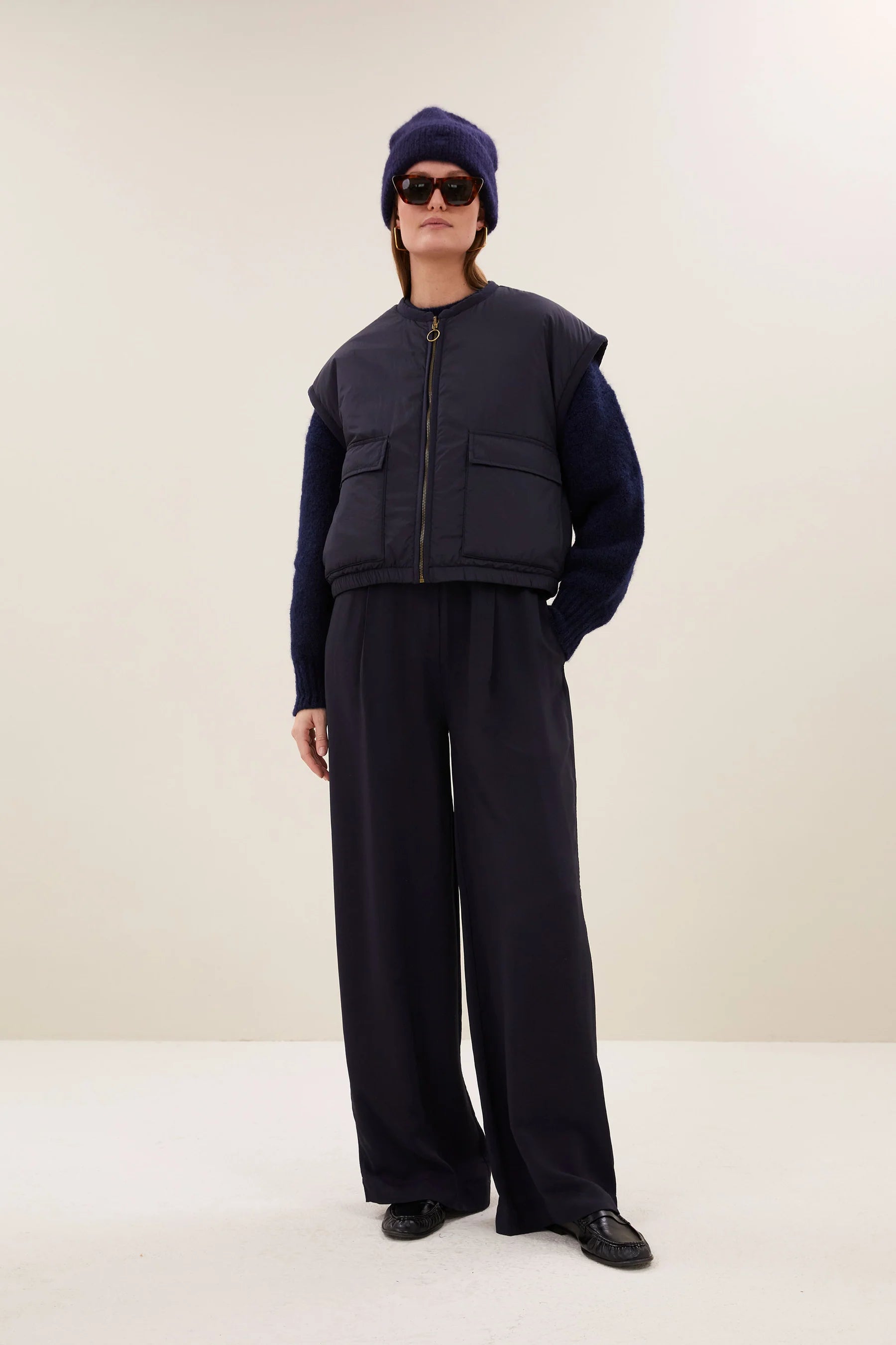 Gio Sleeveless Jacket Midnight