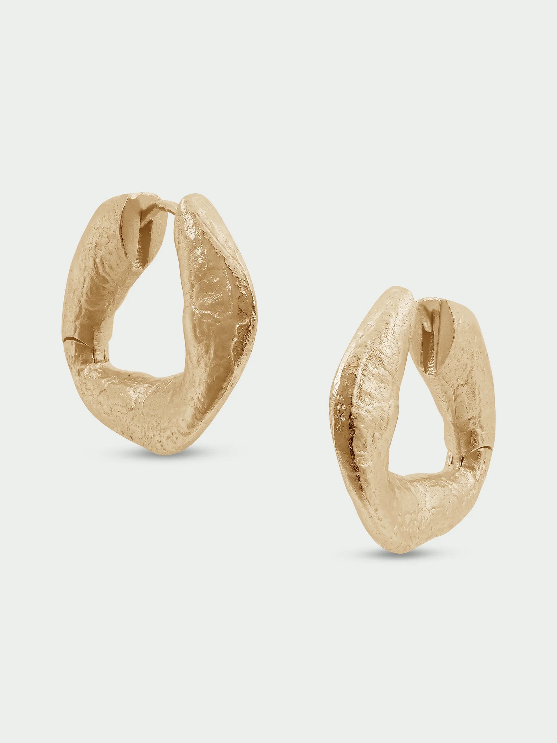 Calm Earrings Gold