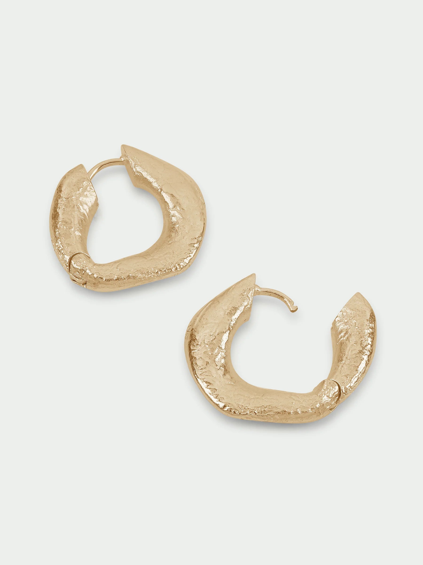 Calm Earrings Gold