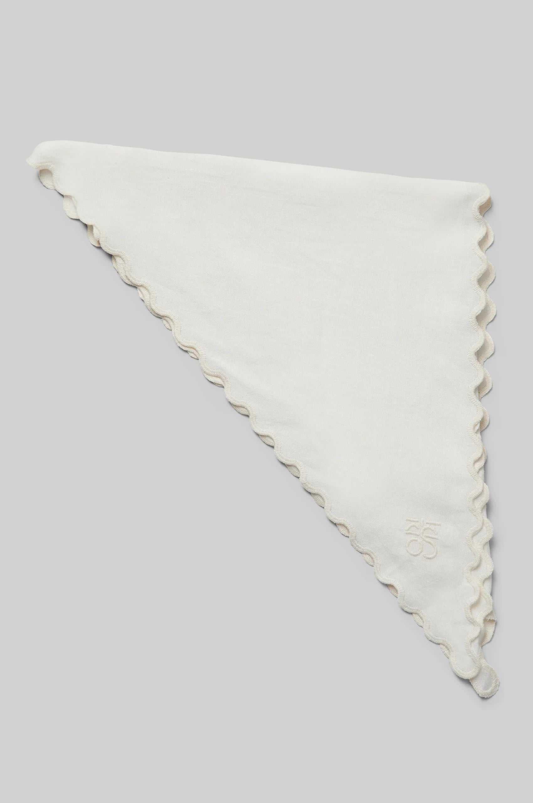 Second Female Vilea Scarf