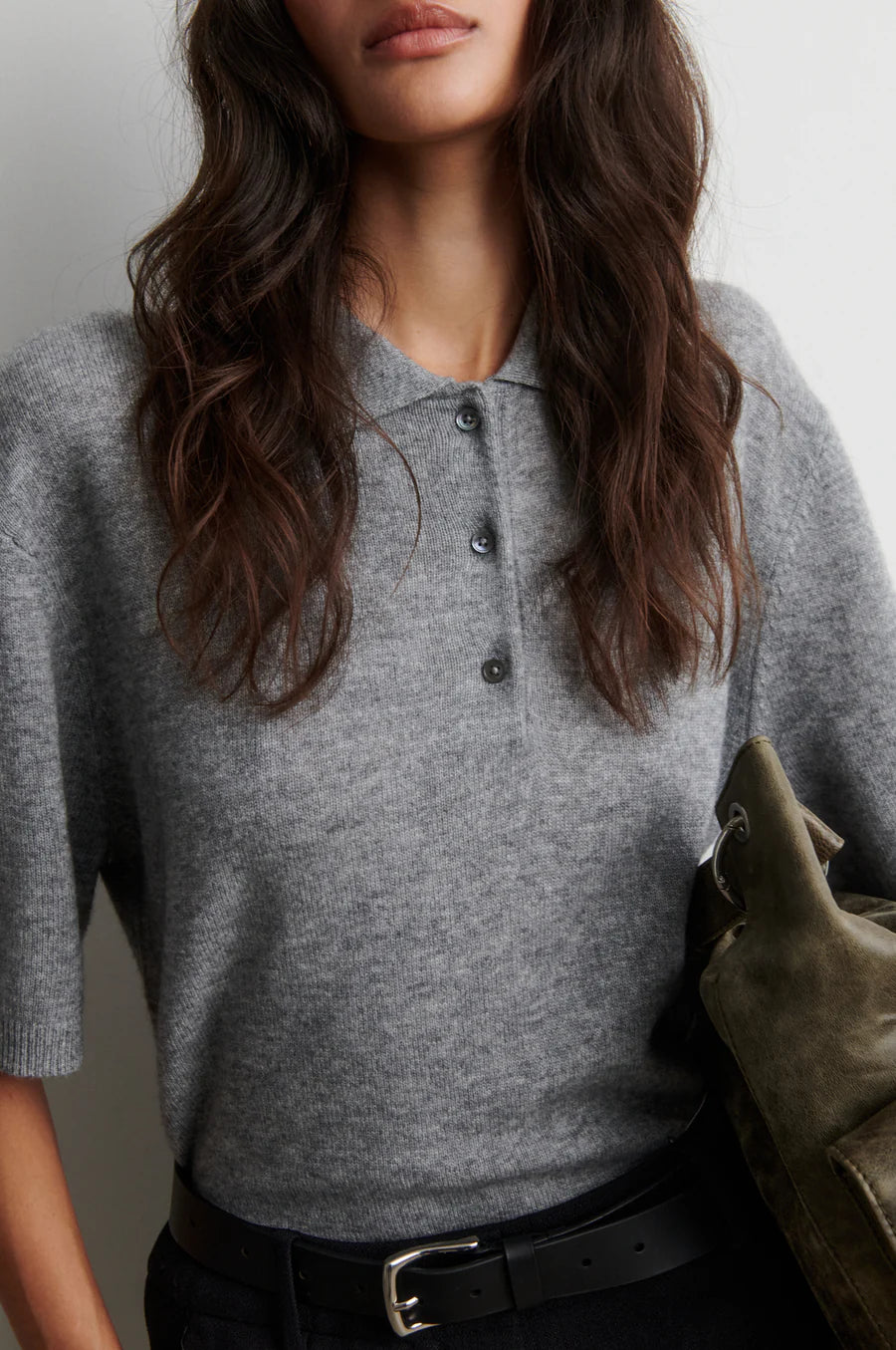 Lngo SS Knit Collar Top