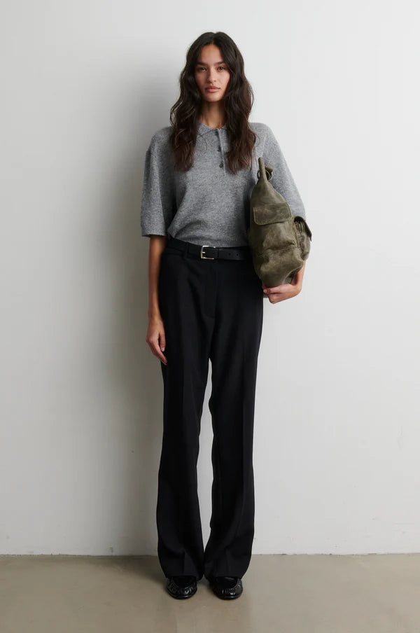 Lngo SS Knit Collar Top