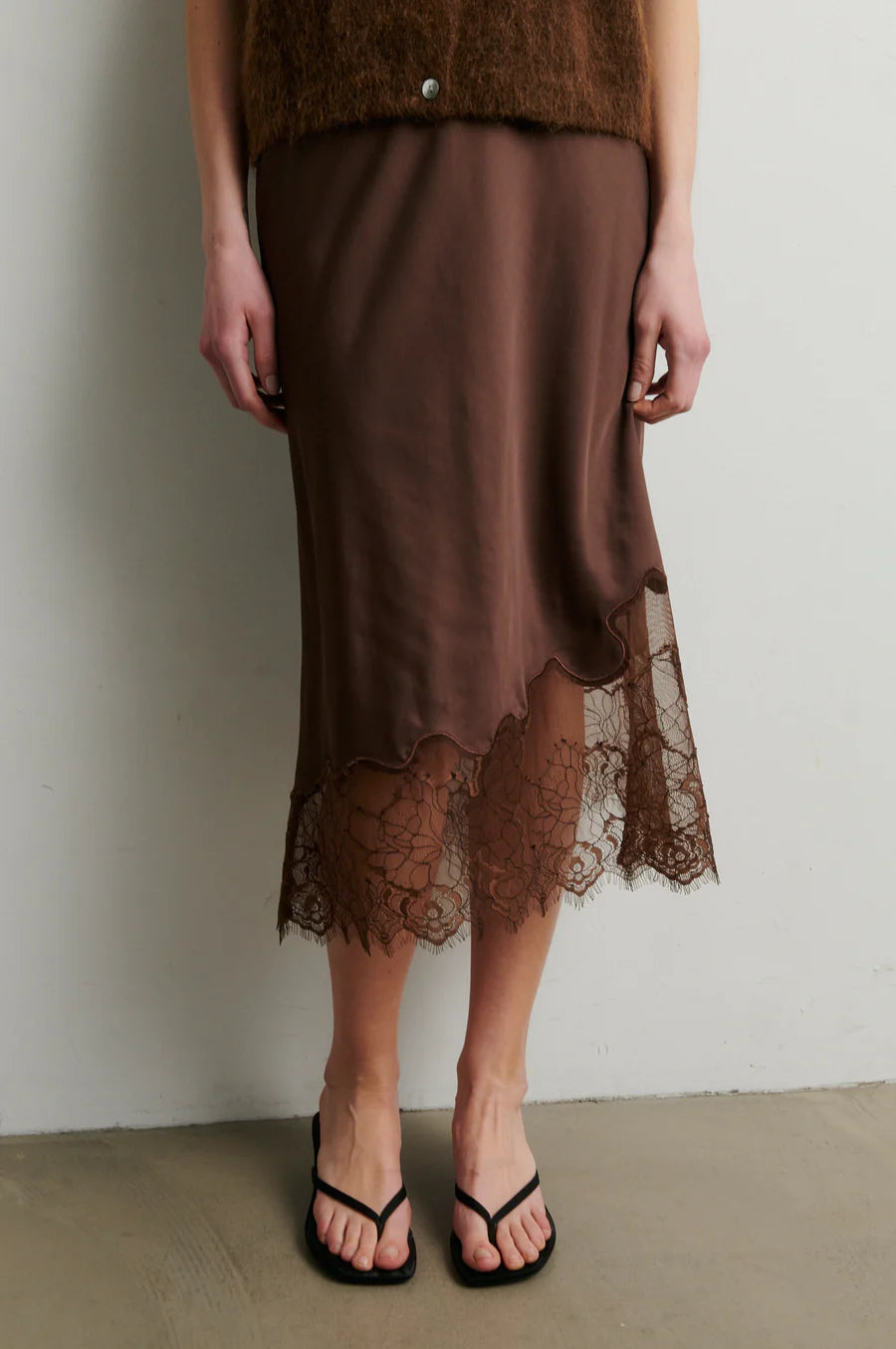 Wila Lace Midi Skirt - Carafe