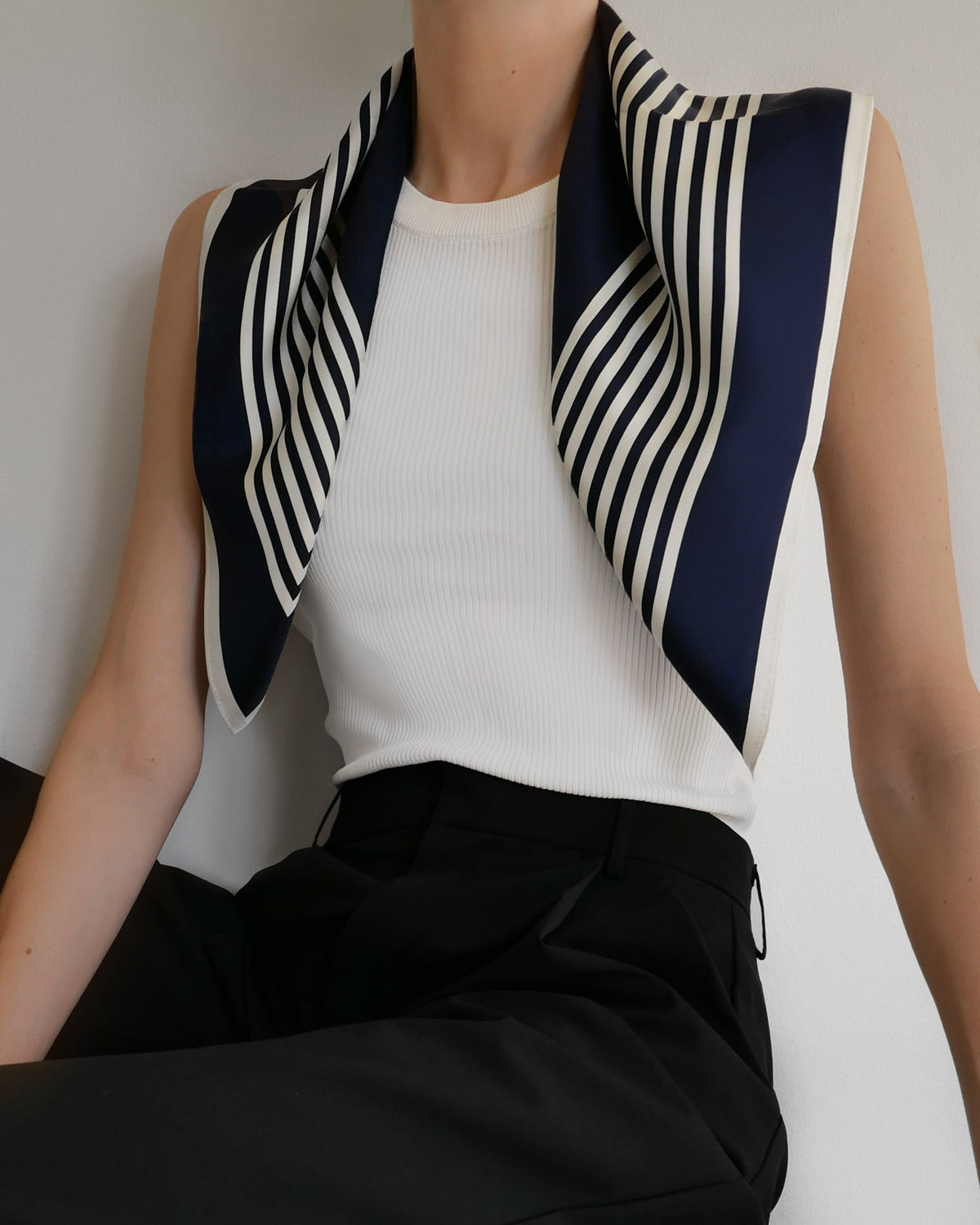 Striped Scarf Navy 65cm