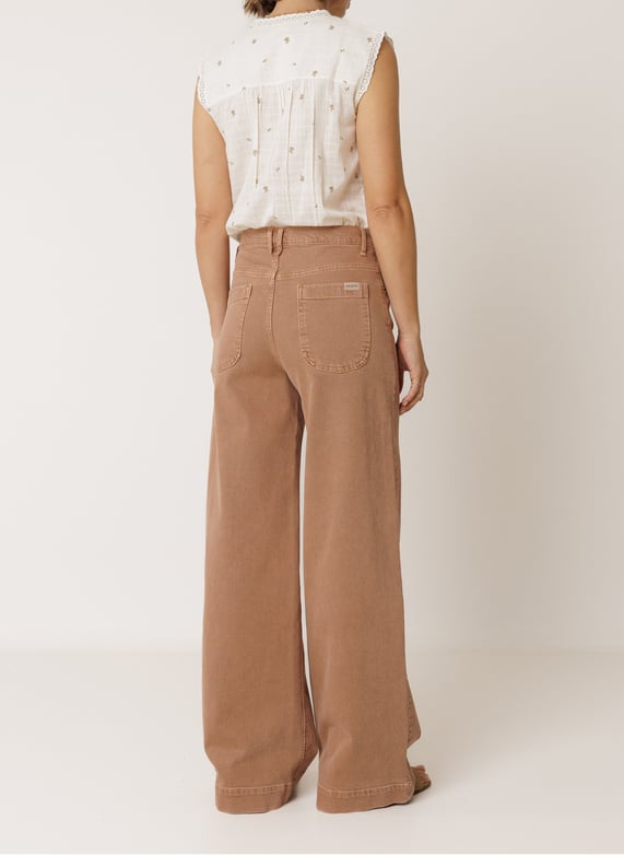 Indi & Cold Rose Asymmetric Jean