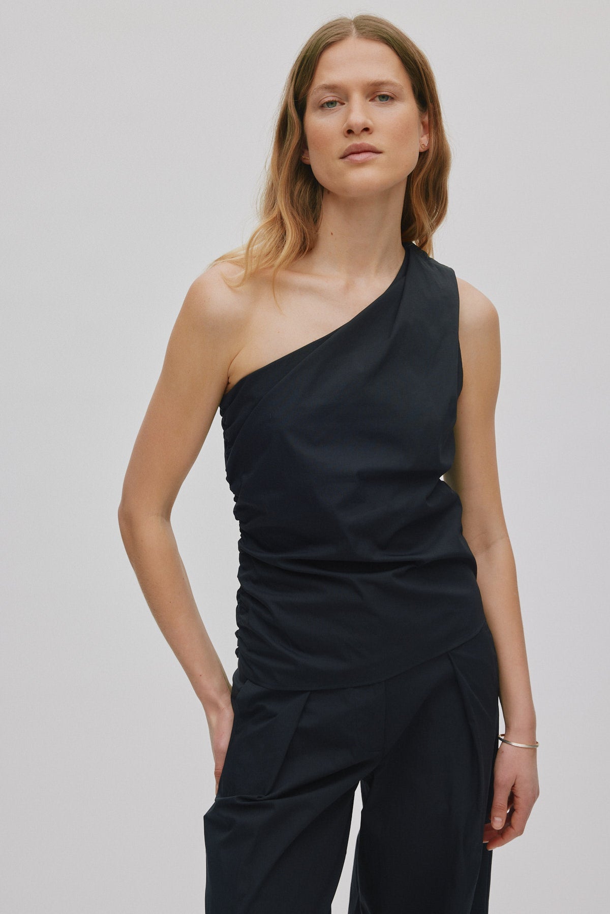 Mirha One Shoulder Top