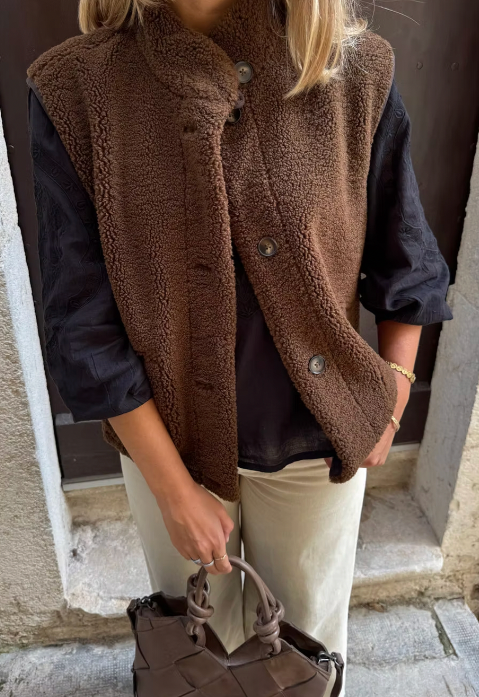 Indi & Cold Reversible Teddy Vest