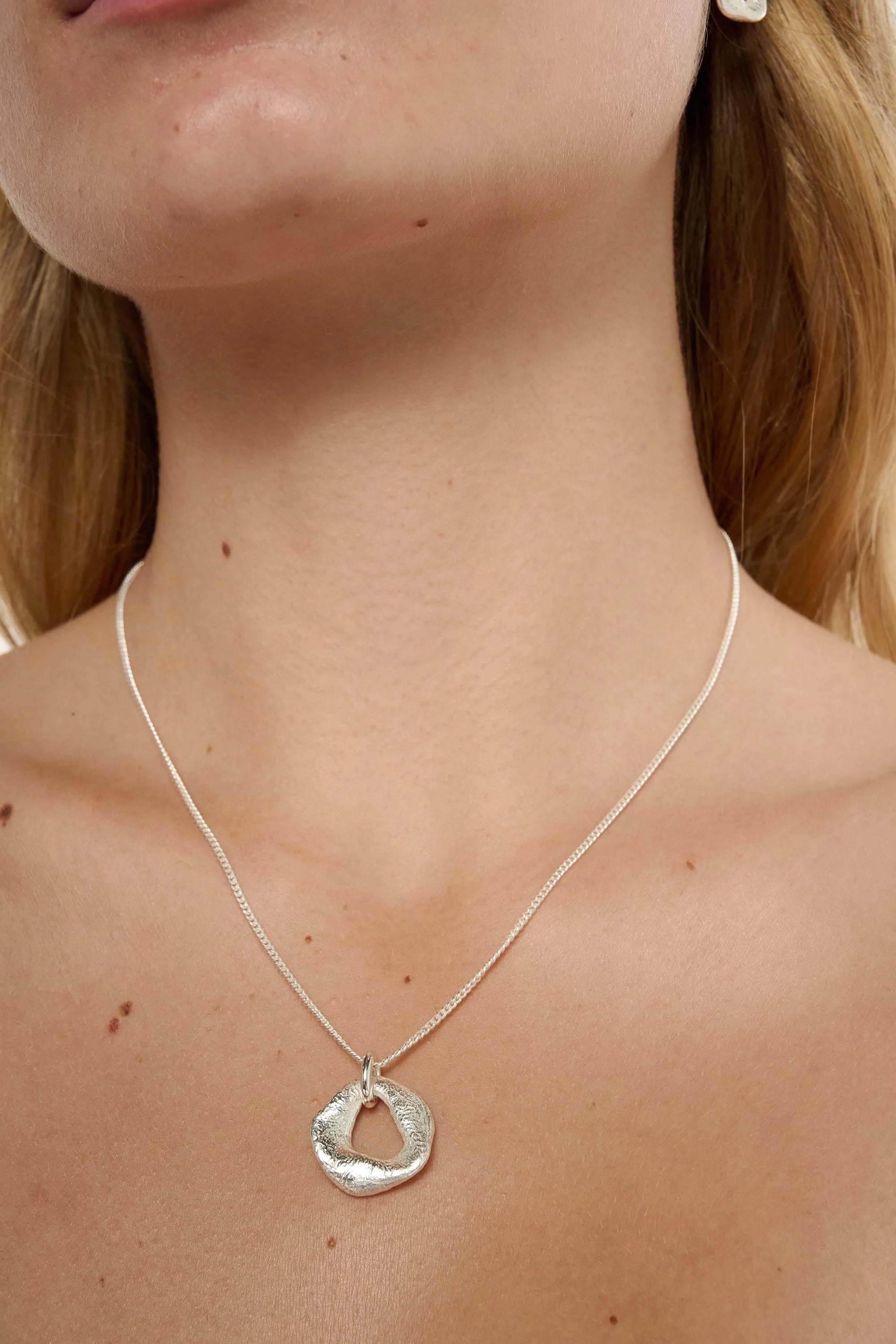 Delta Necklace - Silver