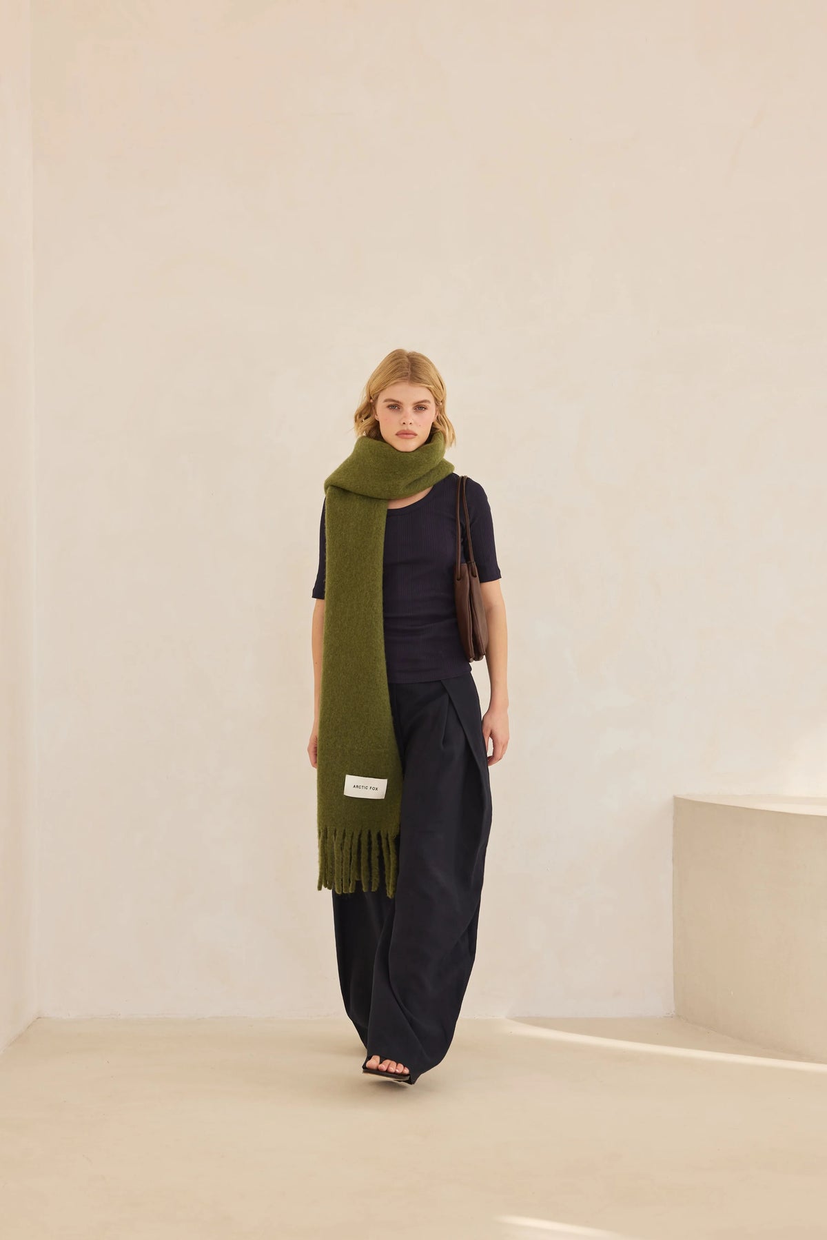 Arctic Fox Cloud Scarf - Dark Fern Green