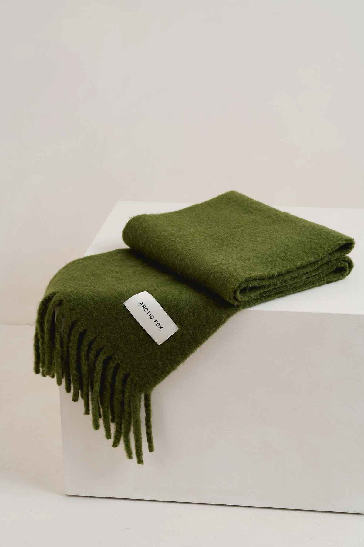 Arctic Fox Cloud Scarf - Dark Fern Green