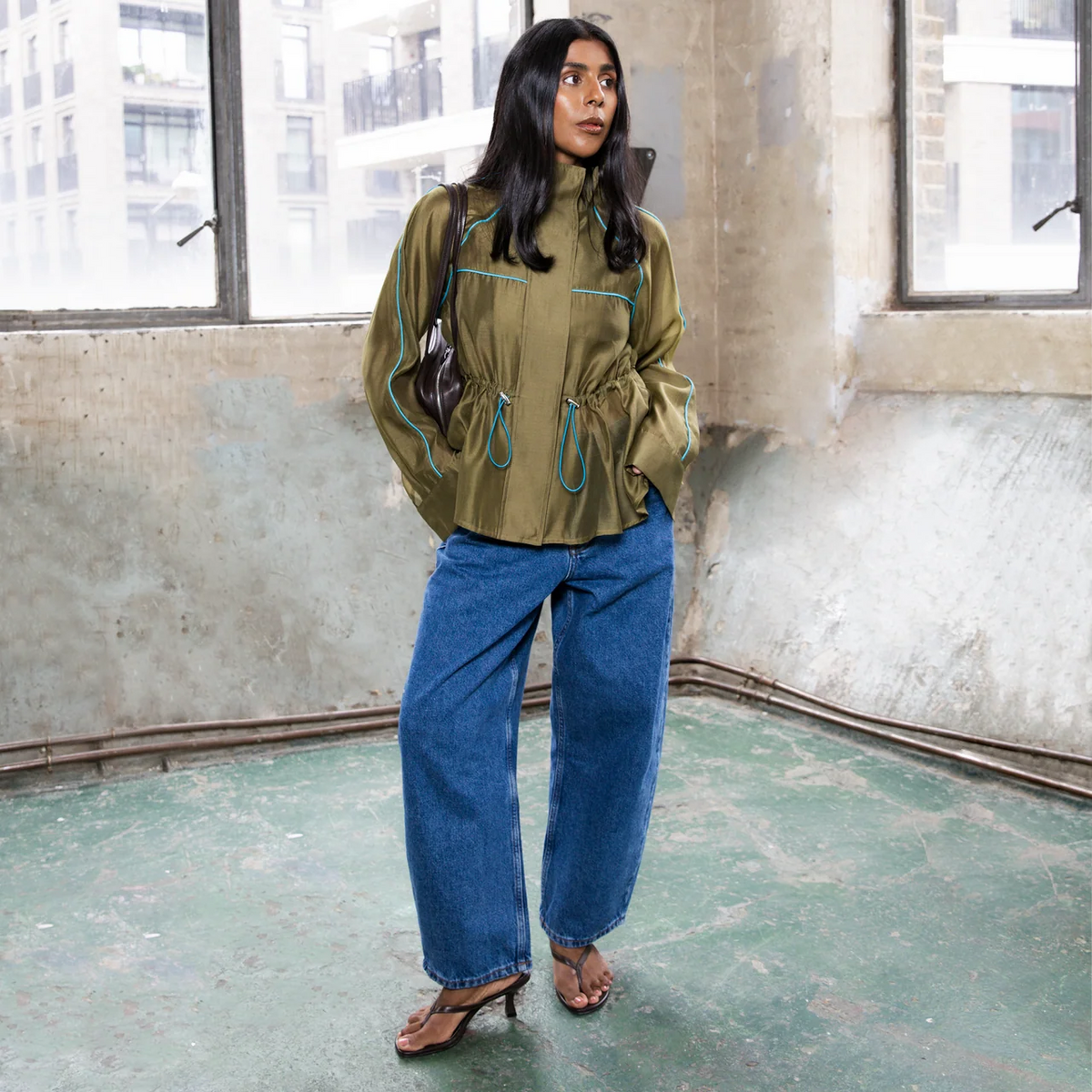 Indigo Beni Barrel Jeans