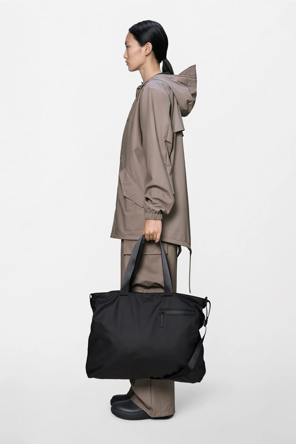 Dash Messenger Bag - Black