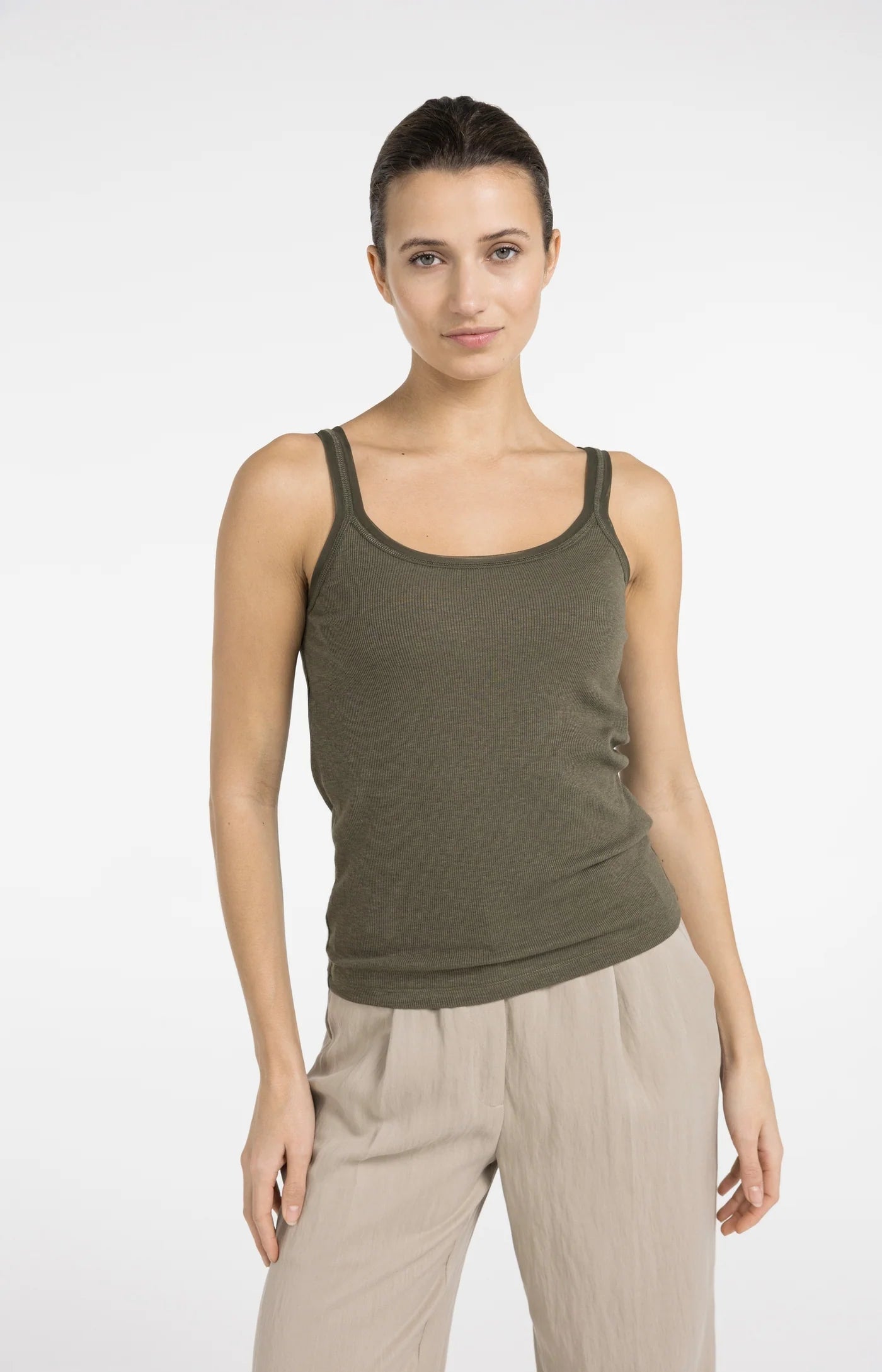 Yaya Army Green Singlet